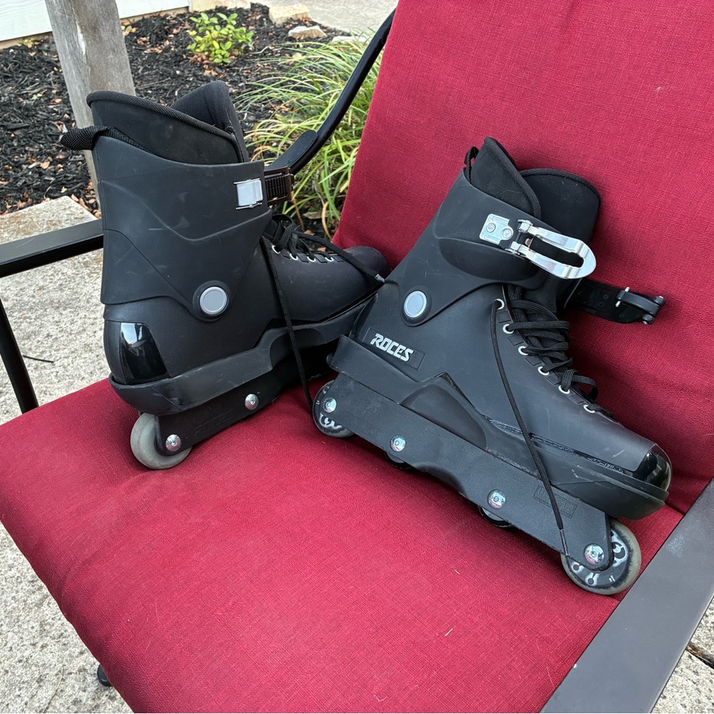 Black Roces Inline Skates